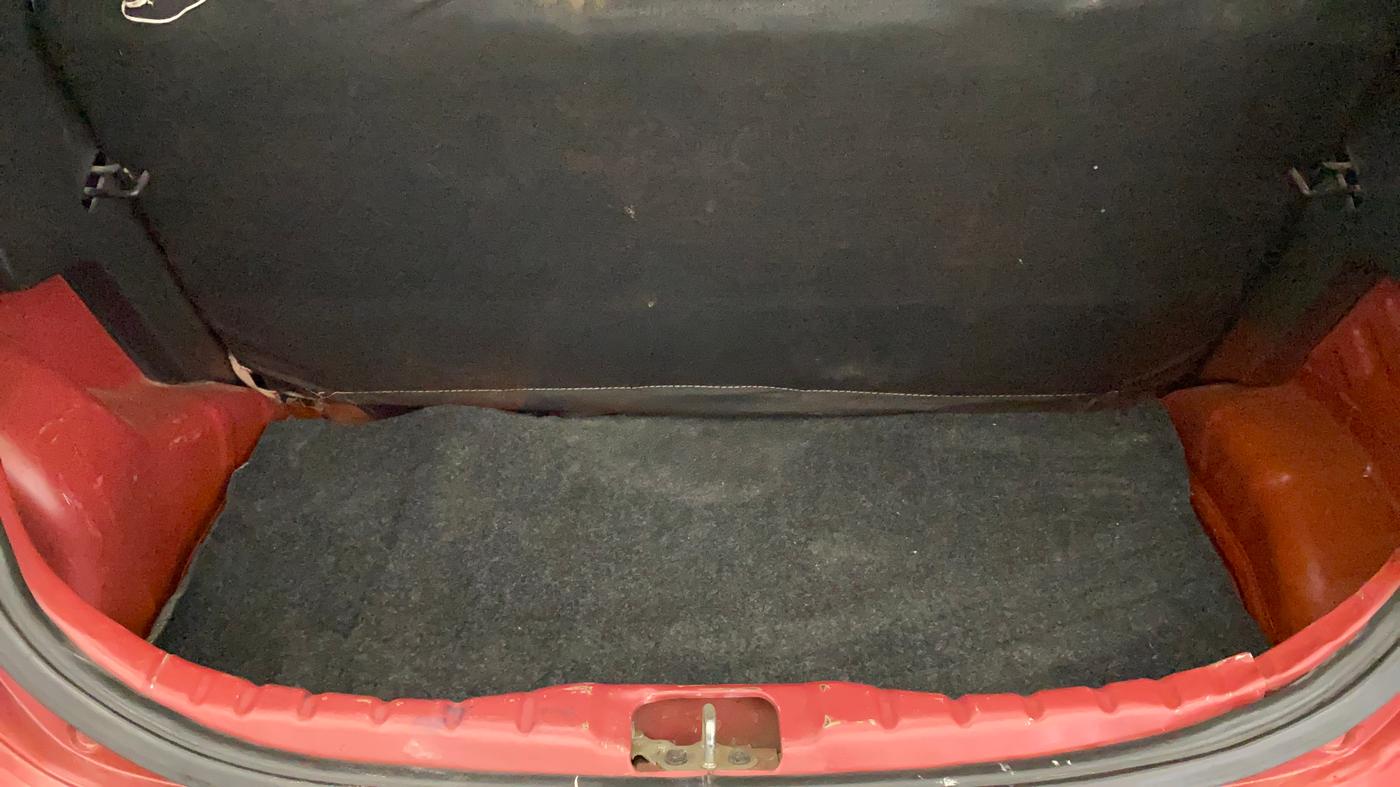 2018 Hyundai Eon ERA +, Petrol, Manual, 42,771 km, Boot Inside