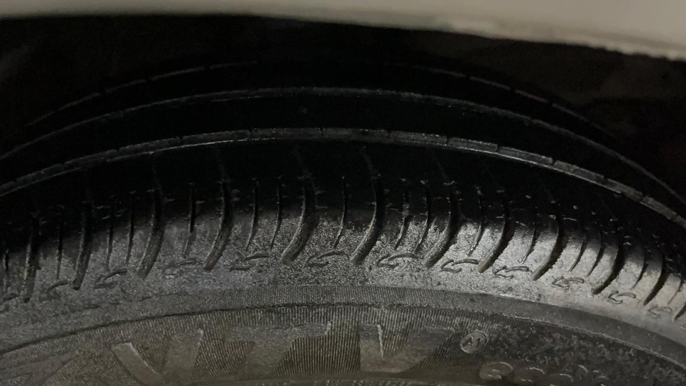 2021 Maruti S PRESSO VXI (O), Petrol, Manual, 39,324 km, Right Front Tyre Tread