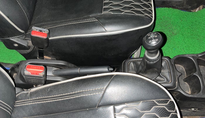 2021 Maruti S PRESSO VXI (O), Petrol, Manual, 39,303 km, Gear Lever