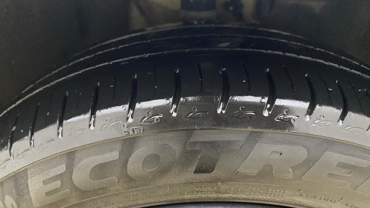 2023 Tata ALTROZ XZ (O) PETROL, Petrol, Manual, 52,627 km, Right Front Tyre Tread