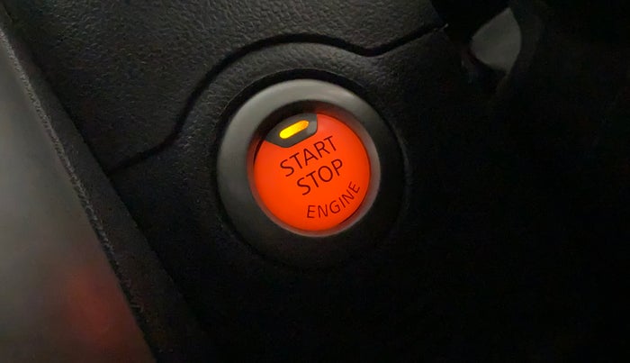 2016 Nissan Micra XV CVT, Petrol, Automatic, 58,477 km, Keyless Start/ Stop Button