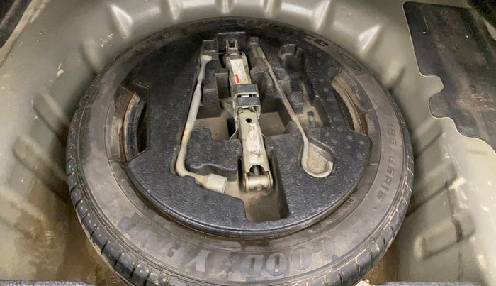 2018 Maruti Ciaz ALPHA DIESEL 1.3, Diesel, Manual, 97,854 km, Spare Tyre