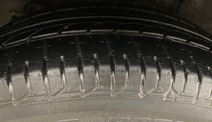 2018 Hyundai Elite i20 ASTA 1.2, Petrol, Manual, 39,856 km, Right Rear Tyre Tread