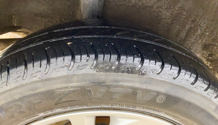2021 Honda Amaze 1.2L I-VTEC V, Petrol, Manual, 49,676 km, Right Rear Tyre Tread