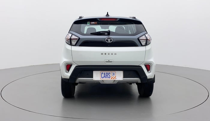 2021 Tata NEXON XZA PLUS SUNROOF DIESEL DUAL TONE, Diesel, Automatic, 29,671 km, Back/Rear