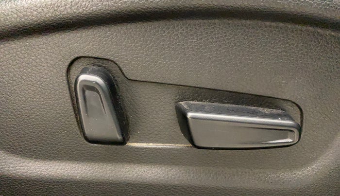 2021 KIA SELTOS X LINE 1.4 PETROL DCT, Petrol, Automatic, 46,618 km, Driver Side Adjustment Panel