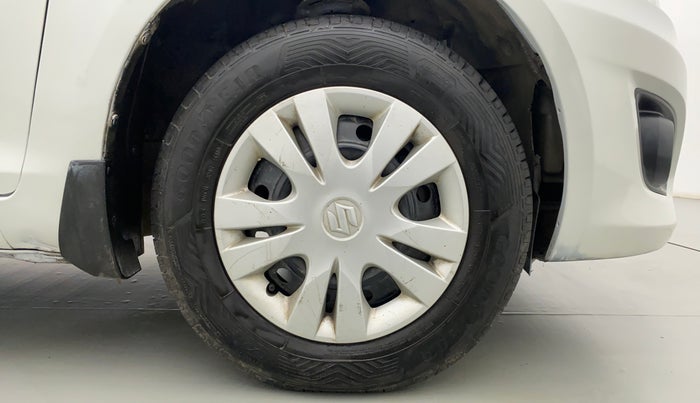 2012 Maruti Swift Dzire VXI, Petrol, Manual, 50,624 km, Right Front Wheel