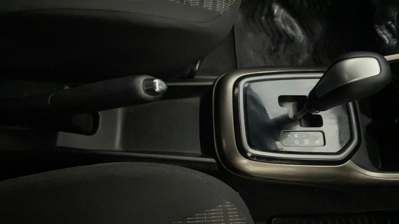 2017 Maruti IGNIS DELTA 1.2 AMT, Petrol, Automatic, 20,687 km, Gear Lever