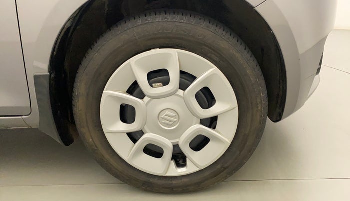 2017 Maruti IGNIS DELTA 1.2 AMT, Petrol, Automatic, 20,687 km, Right Front Wheel
