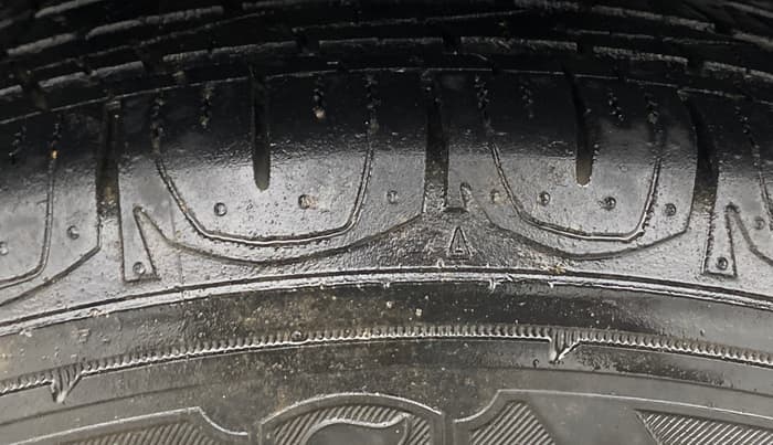2019 Jeep Compass SPORT PLUS 1.4 PETROL, Petrol, Manual, 34,336 km, Right Rear Tyre Tread