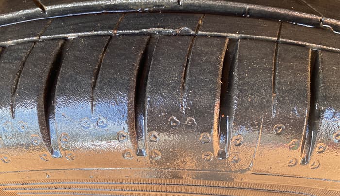 2021 MG HECTOR PLUS SMART 1.5 PETROL TURBO DCT 6-STR, Petrol, Automatic, 48,801 km, Right Front Tyre Tread