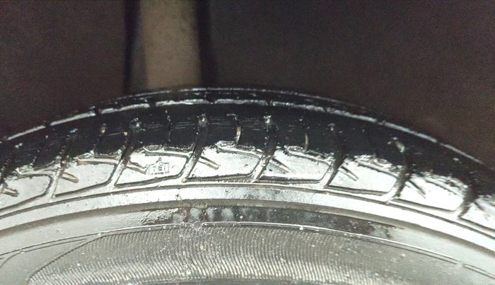 2018 Maruti Baleno DELTA PETROL 1.2, Petrol, Manual, 64,603 km, Right Rear Tyre Tread