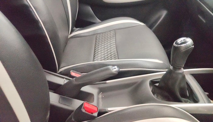 2018 Maruti Baleno DELTA PETROL 1.2, Petrol, Manual, 64,603 km, Gear Lever