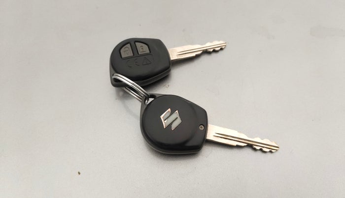 2018 Maruti Baleno DELTA PETROL 1.2, Petrol, Manual, 64,603 km, Key Close Up