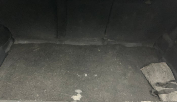 2017 Maruti Baleno ZETA CVT PETROL 1.2, Petrol, Automatic, 69,821 km, Boot Inside