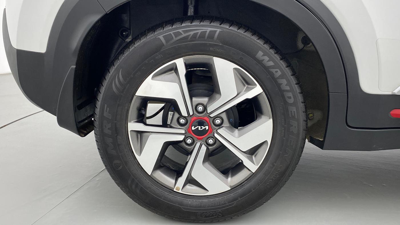2022 KIA SONET GTX PLUS 1.5, Diesel, Manual, 3,713 km, Right Rear Wheel