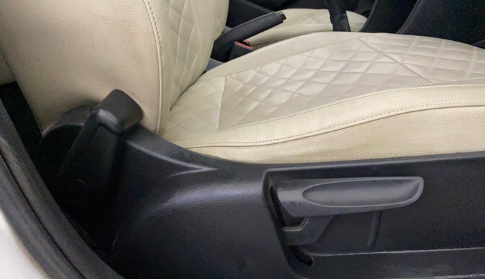 2015 Volkswagen Polo TRENDLINE 1.2L PETROL, Petrol, Manual, 42,601 km, Driver Side Adjustment Panel