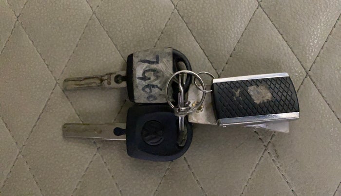 2015 Volkswagen Polo TRENDLINE 1.2L PETROL, Petrol, Manual, 42,601 km, Key Close Up