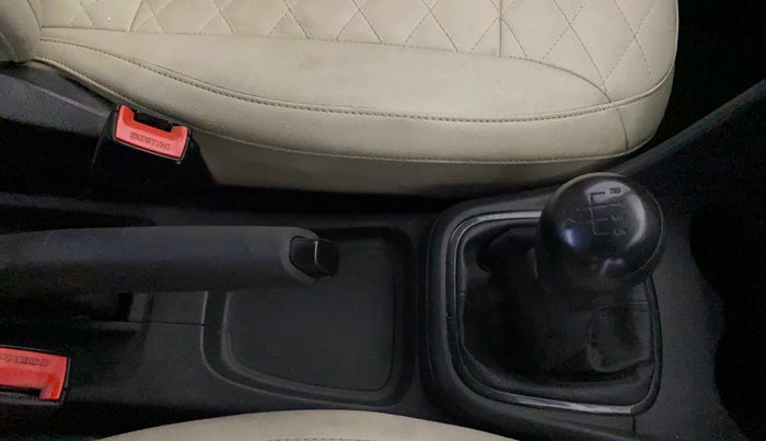 2015 Volkswagen Polo TRENDLINE 1.2L PETROL, Petrol, Manual, 42,601 km, Gear Lever