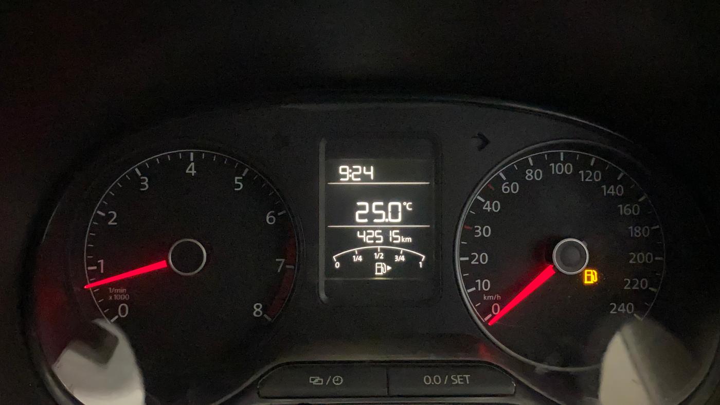 2015 Volkswagen Polo TRENDLINE 1.2L PETROL, Petrol, Manual, 7,388 km, Odometer Image