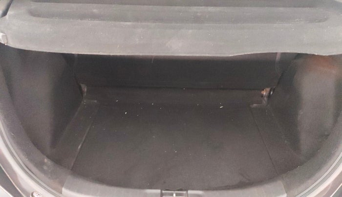 2016 Honda Jazz 1.2L I-VTEC SV, Petrol, Manual, 88,462 km, Boot Inside