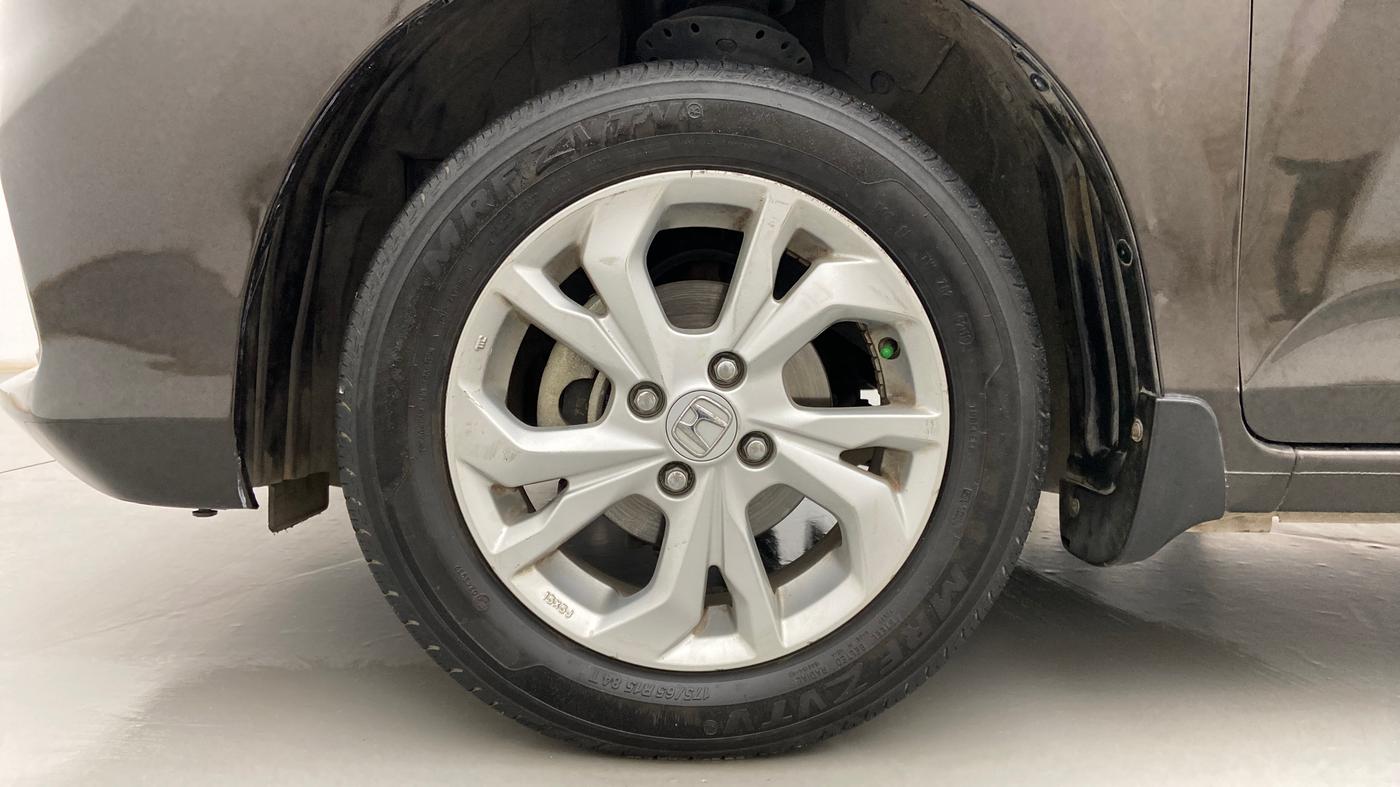 2020 Honda Amaze 1.2L I-VTEC V, Petrol, Manual, 31,567 km, Left Front Wheel