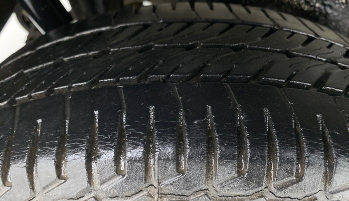 2014 Maruti Wagon R 1.0 VXI, Petrol, Manual, 21,501 km, Right Rear Tyre Tread
