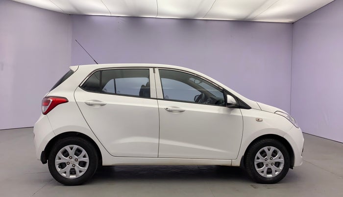 2015 Hyundai Grand i10 MAGNA 1.2 KAPPA VTVT, Petrol, Manual, 37,267 km, Right Side View