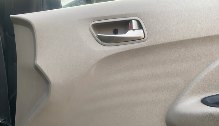 2019 Hyundai NEW SANTRO SPORTZ AMT, Petrol, Automatic, 65,488 km, Driver Side Door Panels Control