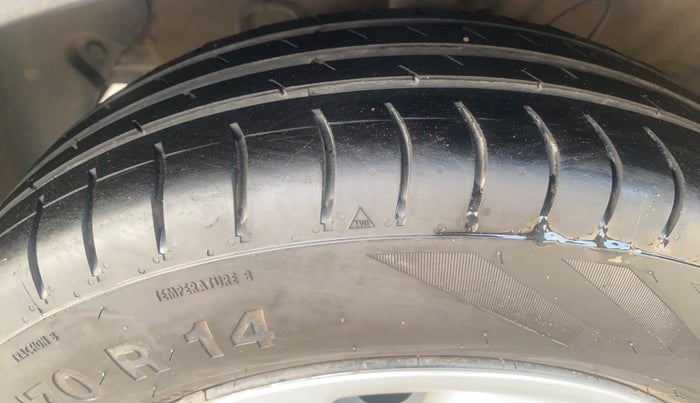 2019 Hyundai NEW SANTRO SPORTZ AMT, Petrol, Automatic, 65,488 km, Left Front Tyre Tread