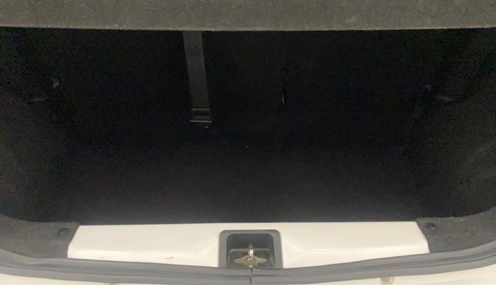 2020 Maruti New Wagon-R ZXI 1.2 AMT, Petrol, Automatic, 24,495 km, Boot Inside