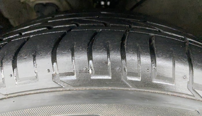 2017 Hyundai Creta 1.6 SX PLUS AUTO PETROL, Petrol, Automatic, 50,179 km, Left Front Tyre Tread