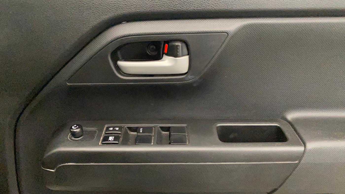 2020 Maruti New Wagon-R VXI 1.0, Petrol, Manual, 9,598 km, Driver Side Door Panels Control