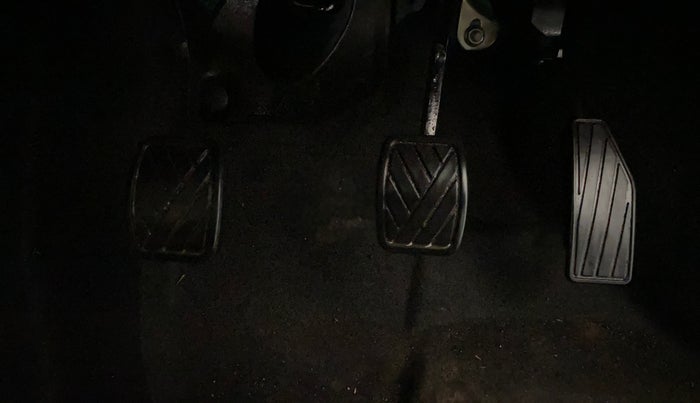 2020 Maruti New Wagon-R VXI 1.0, Petrol, Manual, 9,598 km, Pedals