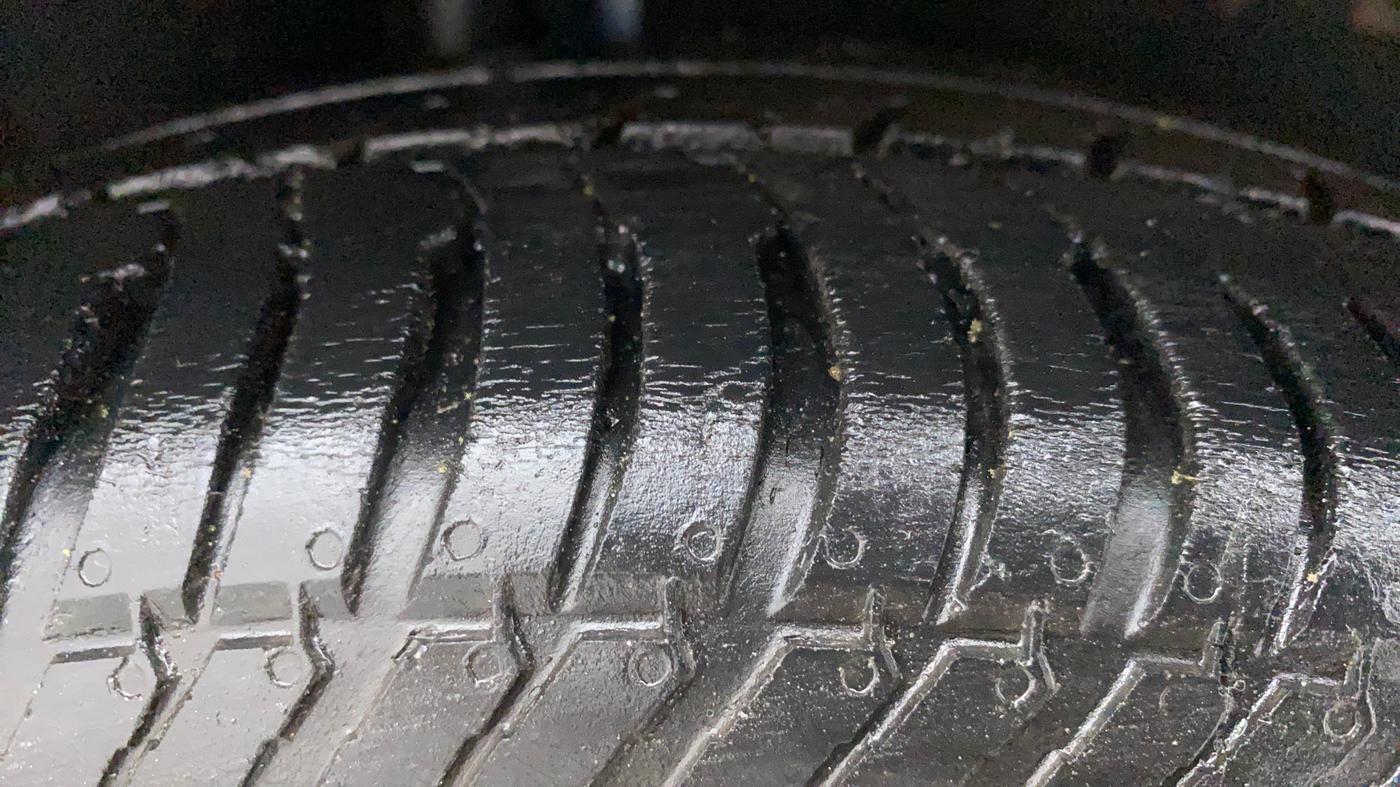 2016 Ford Ecosport TITANIUM 1.5L PETROL AT, Petrol, Automatic, 74,570 km, Right Rear Tyre Tread