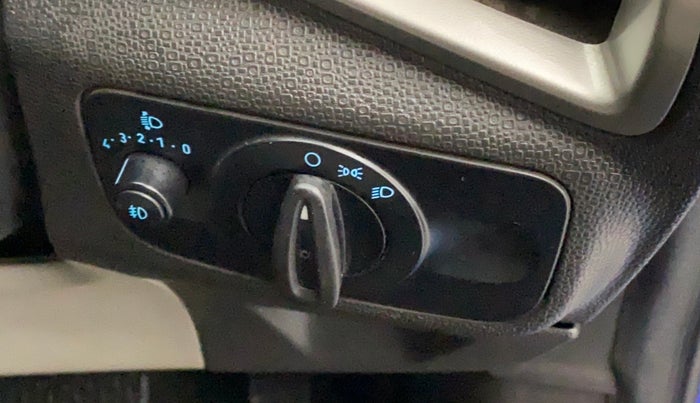 2016 Ford Ecosport TITANIUM 1.5L PETROL AT, Petrol, Automatic, 74,570 km, Dashboard - Headlight height adjustment not working