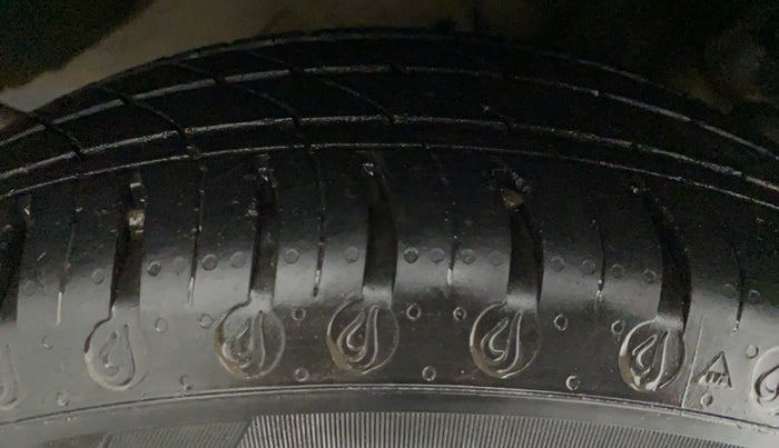 2021 Tata TIGOR Revotron XE, Petrol, Manual, 16,292 km, Right Rear Tyre Tread