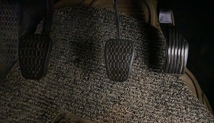 2020 Tata ALTROZ XE PETROL, Petrol, Manual, 35,843 km, Pedals