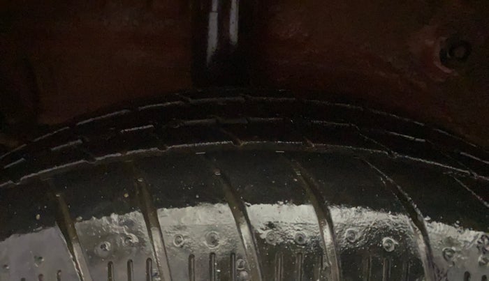 2015 Maruti Celerio VXI AMT, Petrol, Automatic, 39,711 km, Right Rear Tyre Tread