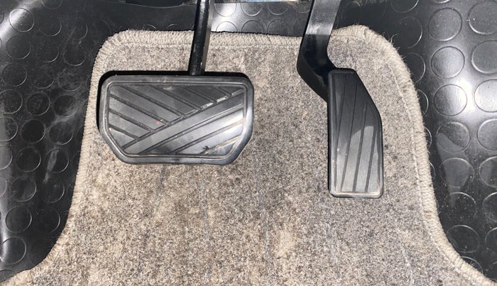 2015 Maruti Celerio VXI AMT, Petrol, Automatic, 39,711 km, Pedals