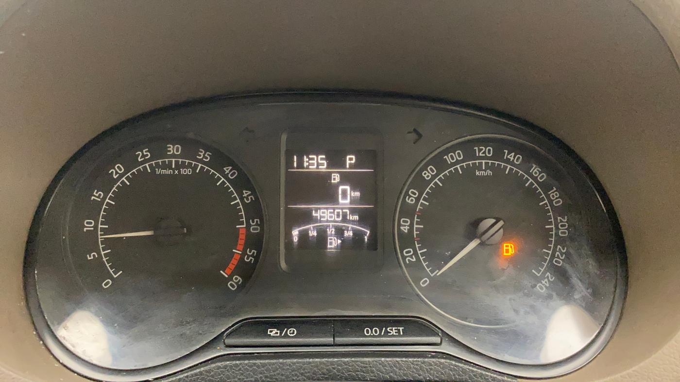 2014 Skoda Rapid 1.5 TDI CR ELEGANCE AT, Diesel, Automatic, 49,586 km, Odometer Image