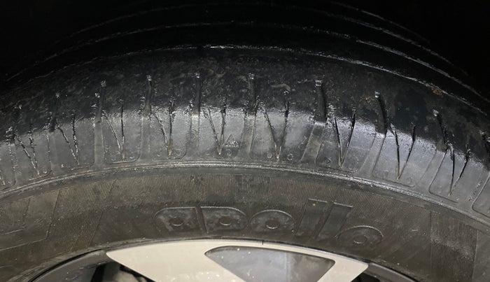 2021 KIA SONET HTX 1.0 DCT, Petrol, Automatic, 58,608 km, Left Front Tyre Tread