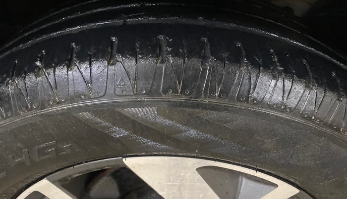 2021 KIA SONET HTX 1.0 DCT, Petrol, Automatic, 58,608 km, Right Front Tyre Tread