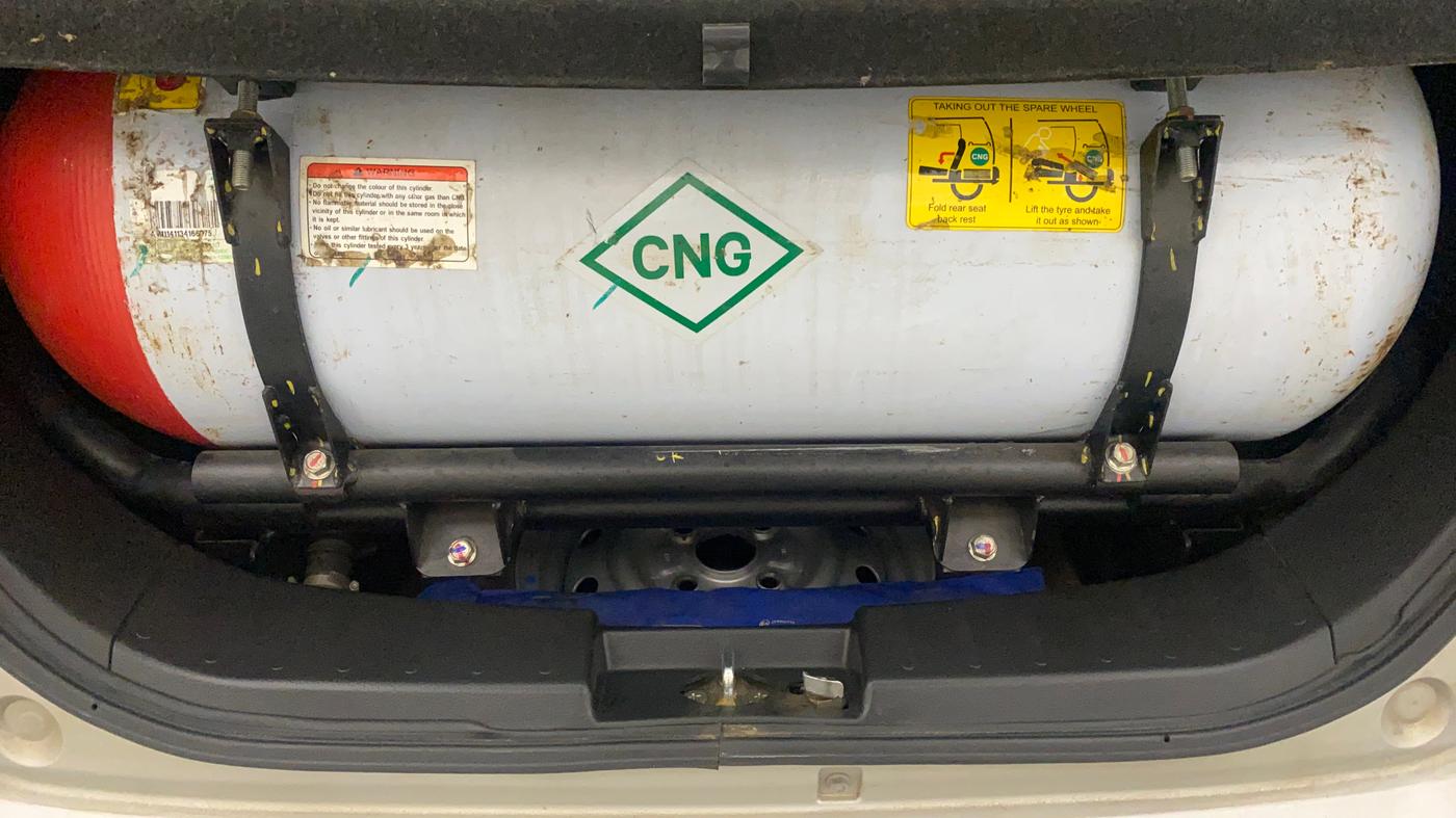 2014 Maruti Wagon R 1.0 LXI CNG, CNG, Manual, 95,457 km, Boot Inside
