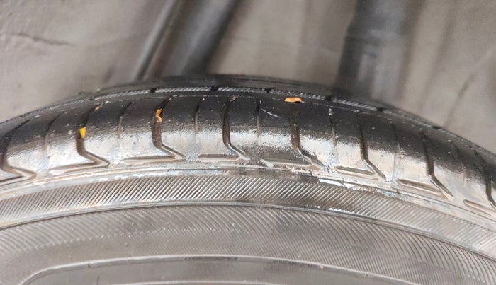 2015 Honda Jazz 1.2L I-VTEC SV, Petrol, Manual, 90,691 km, Left Rear Tyre Tread