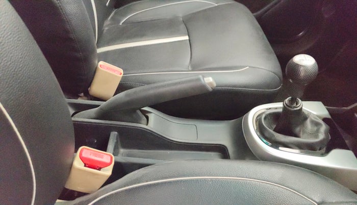 2015 Honda Jazz 1.2L I-VTEC SV, Petrol, Manual, 90,691 km, Gear Lever