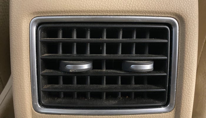 2018 Volkswagen Vento HIGHLINE PLUS 1.5 AT 16 ALLOY, Diesel, Automatic, 71,920 km, Rear AC Vents