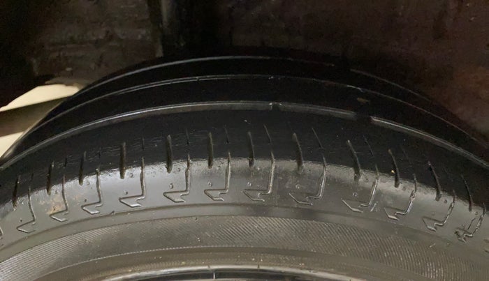 2019 Honda Amaze 1.2L I-VTEC S, Petrol, Manual, 40,862 km, Right Rear Tyre Tread