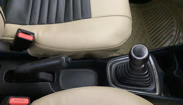 2019 Honda Amaze 1.2L I-VTEC S, Petrol, Manual, 40,862 km, Gear Lever