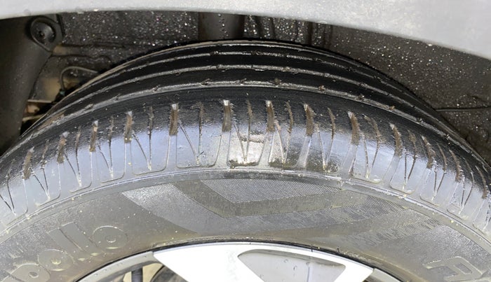 2020 KIA SONET GTX PLUS 1.0 IMT, Petrol, Manual, 27,512 km, Right Rear Tyre Tread